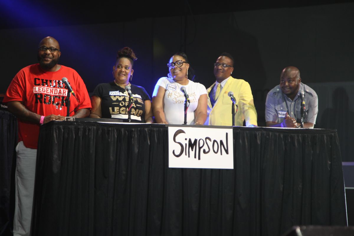 Steve Harvey - Family Fued Live