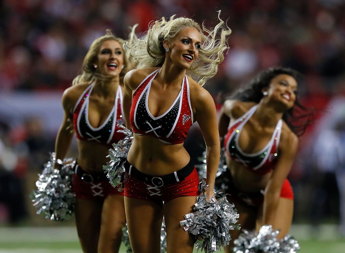Kansas City Chiefs v Atlanta Falcons