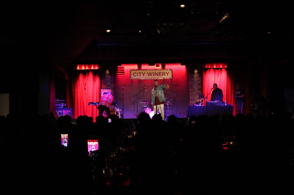“Majic After Dark “Powered By Ford" With Raheem DeVaughn & Maleke O'Ney