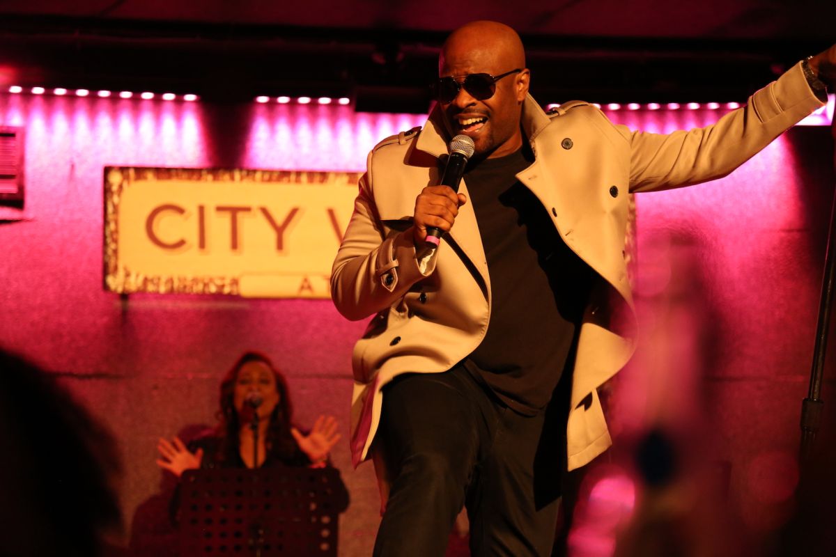 Majic After Dark Powered By Ford Case