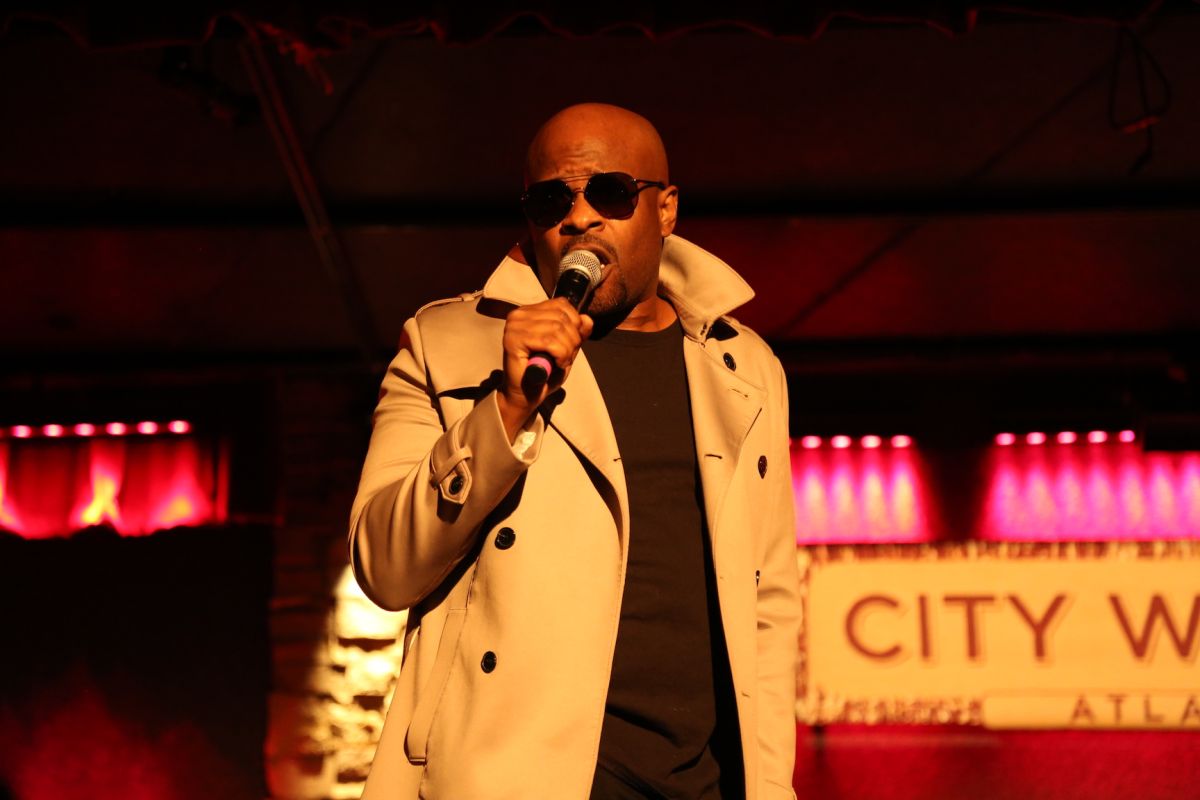 Majic After Dark Powered By Ford Case