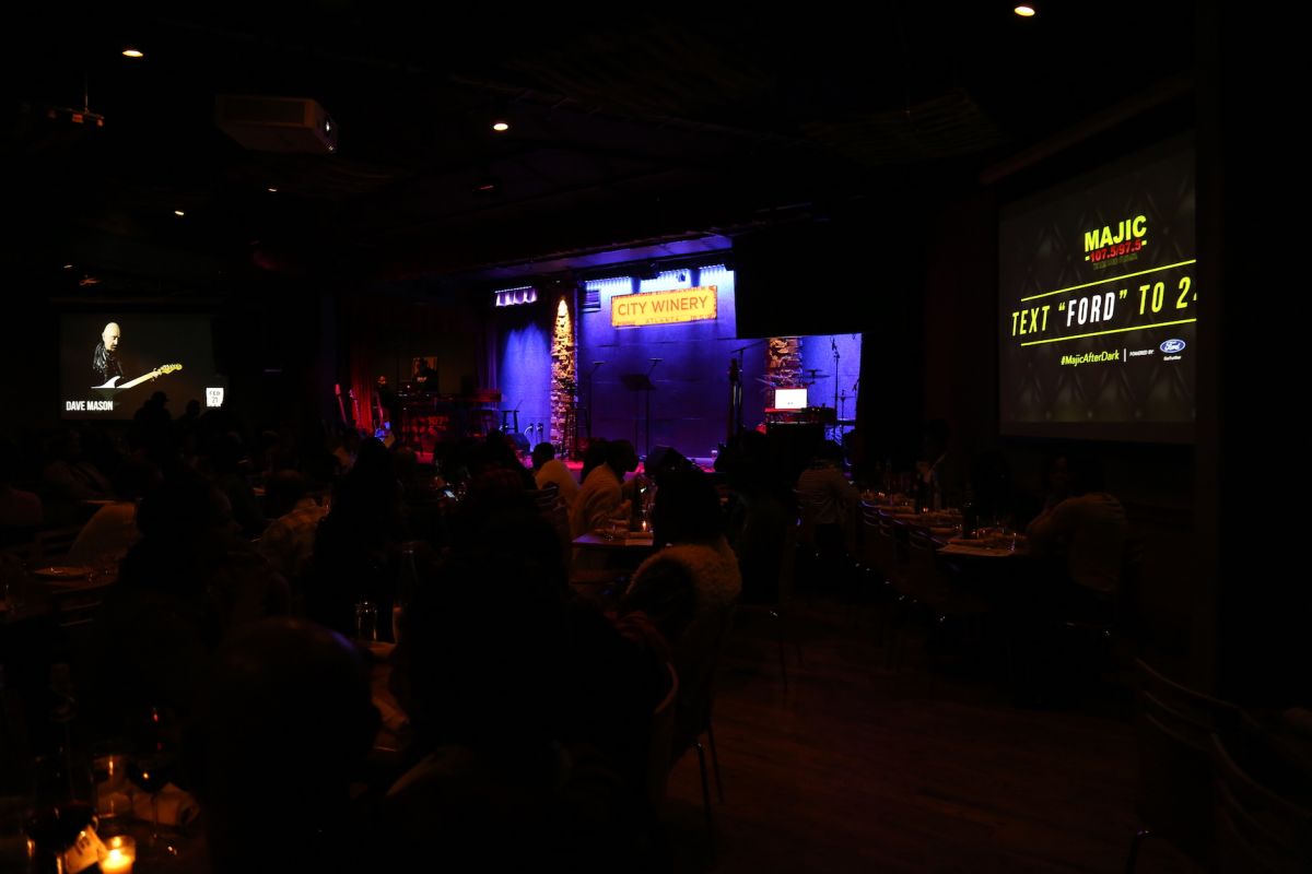 Majic After Dark Powered By Ford Case