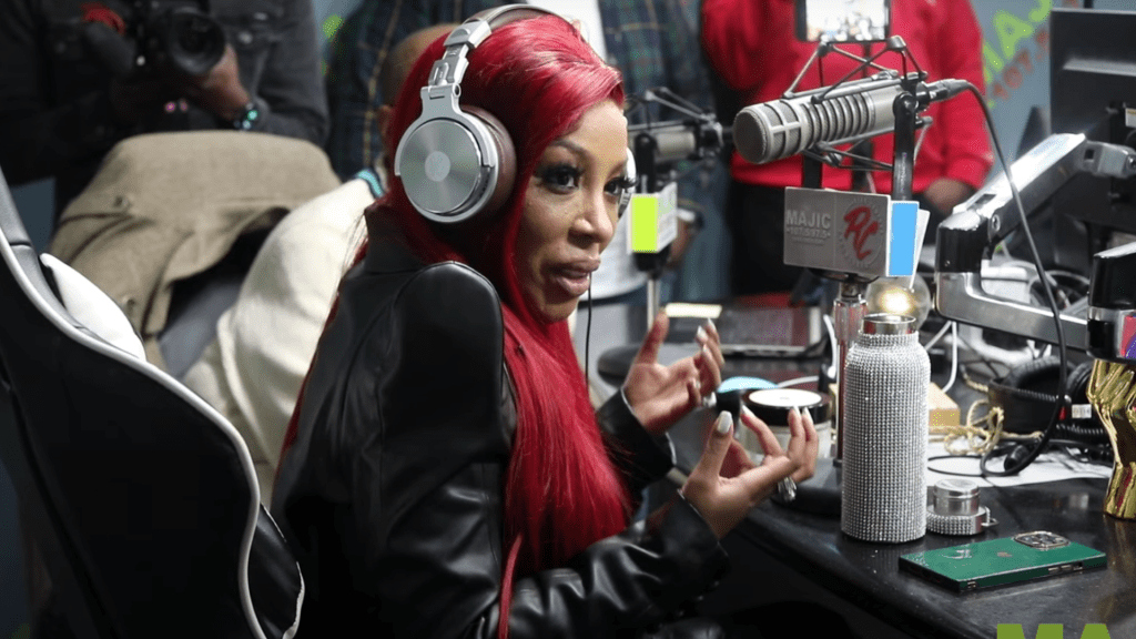 K.Michelle Has Fired OVER 100 Assistants?!