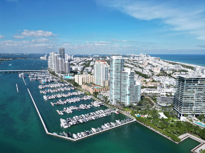 Miami, FL