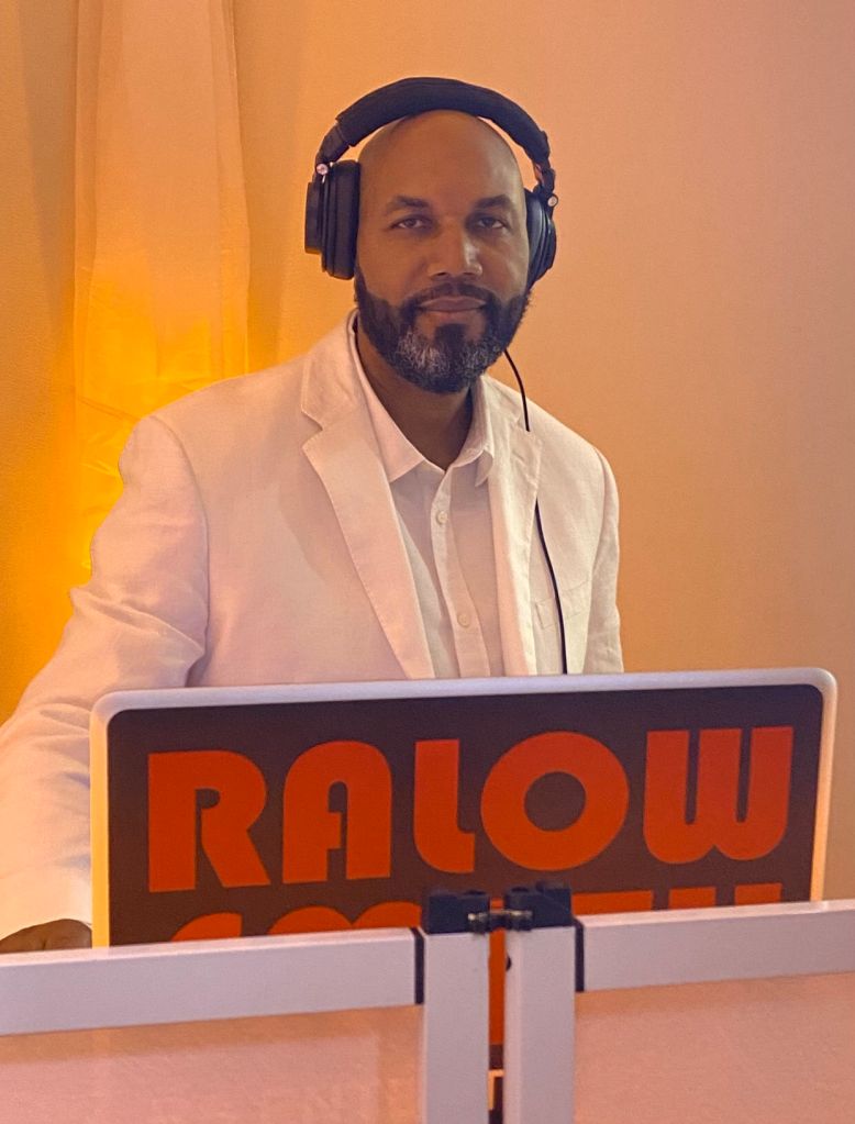 Mixshow DJs