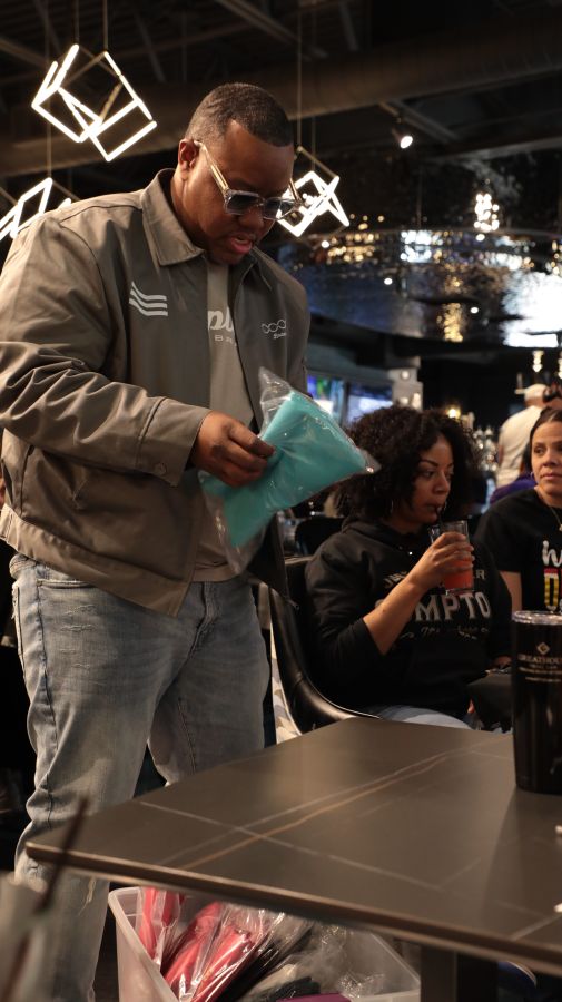 RCU Pull Up Tour - Harold's Chicken & Ice Bar