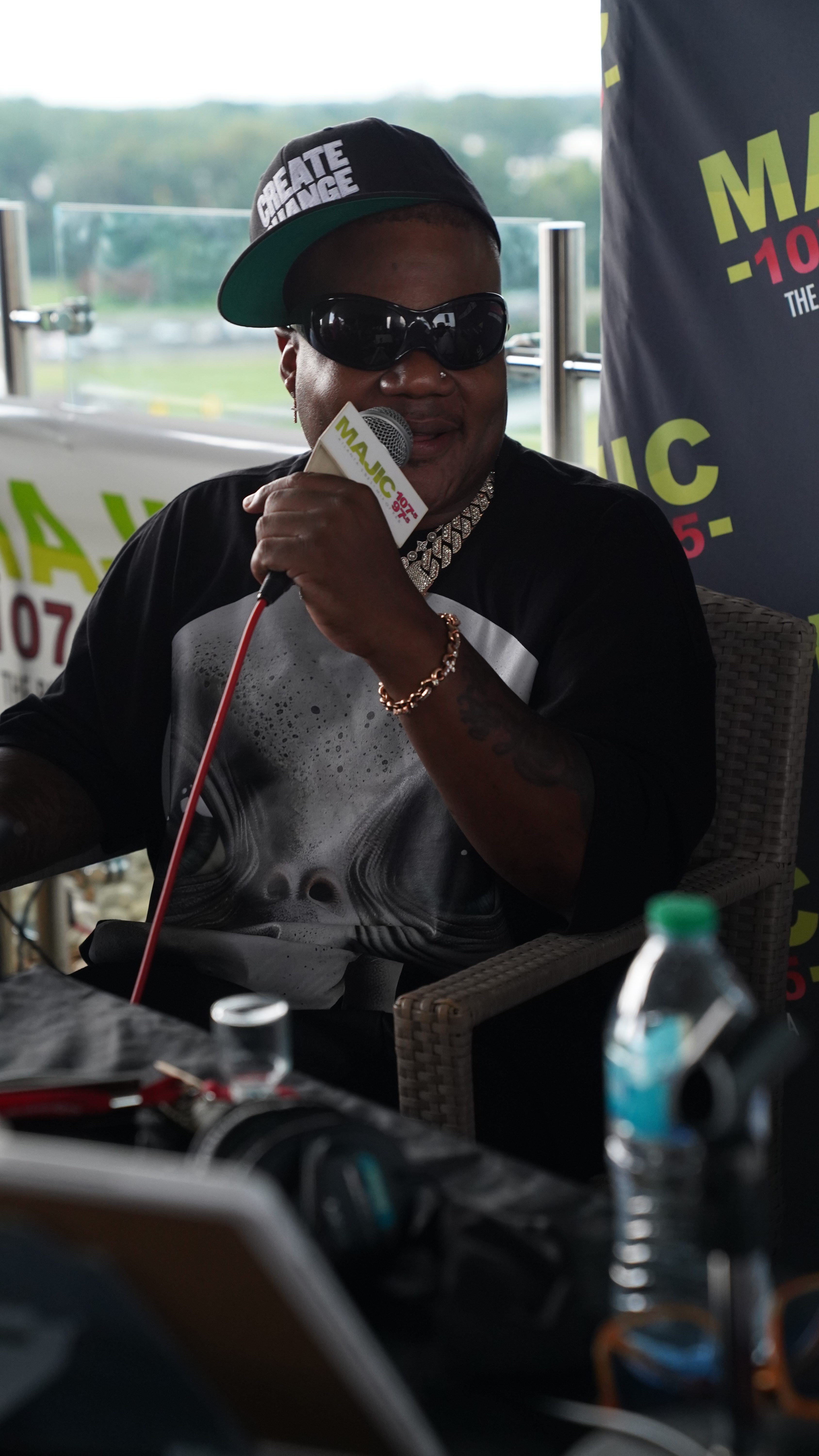 Ryan Cameron Pull Up - Teachers' Edition